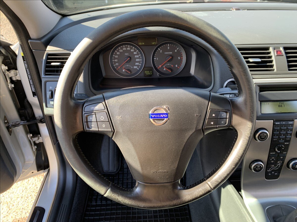 Volvo V50 Kombi 2,0 l 100 kw