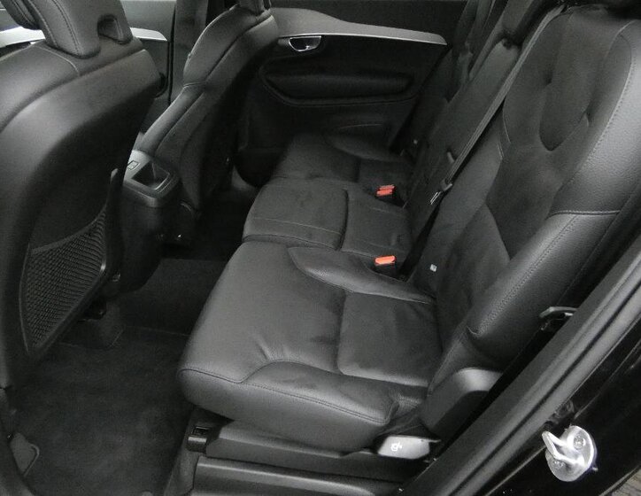 Volvo XC90 19
