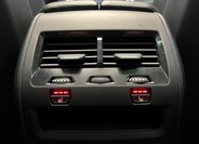 BMW X5 SUV / Terénní 4,4 l 457 kw