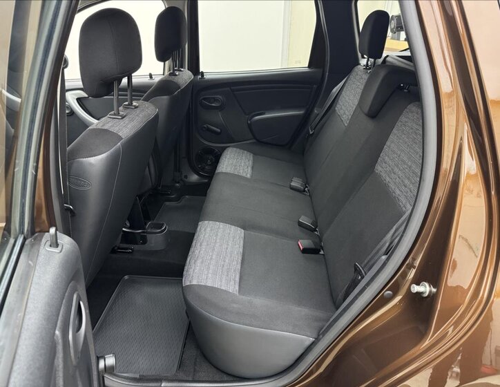 Dacia Duster SUV 1,6 l 77 kw