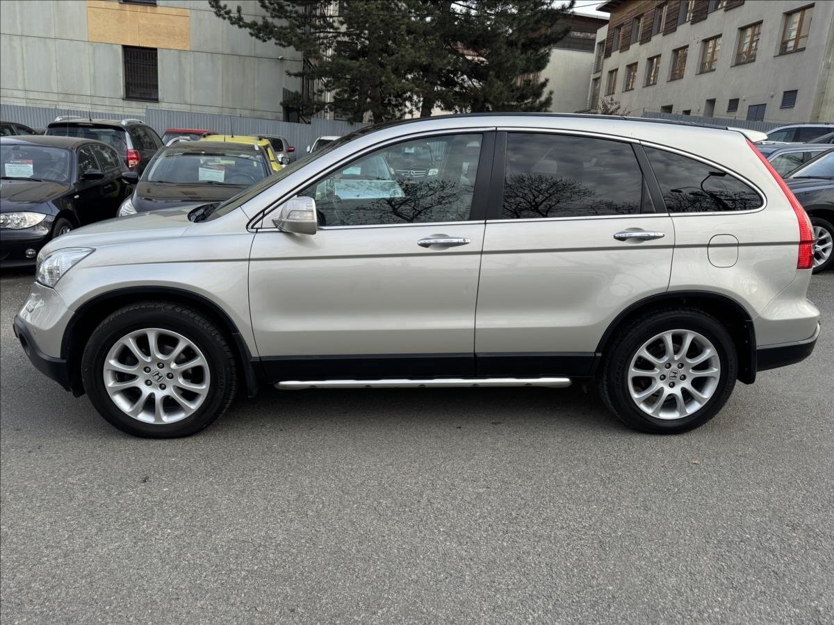 Honda CR-V SUV / Terénní 2,0 l 110 kw