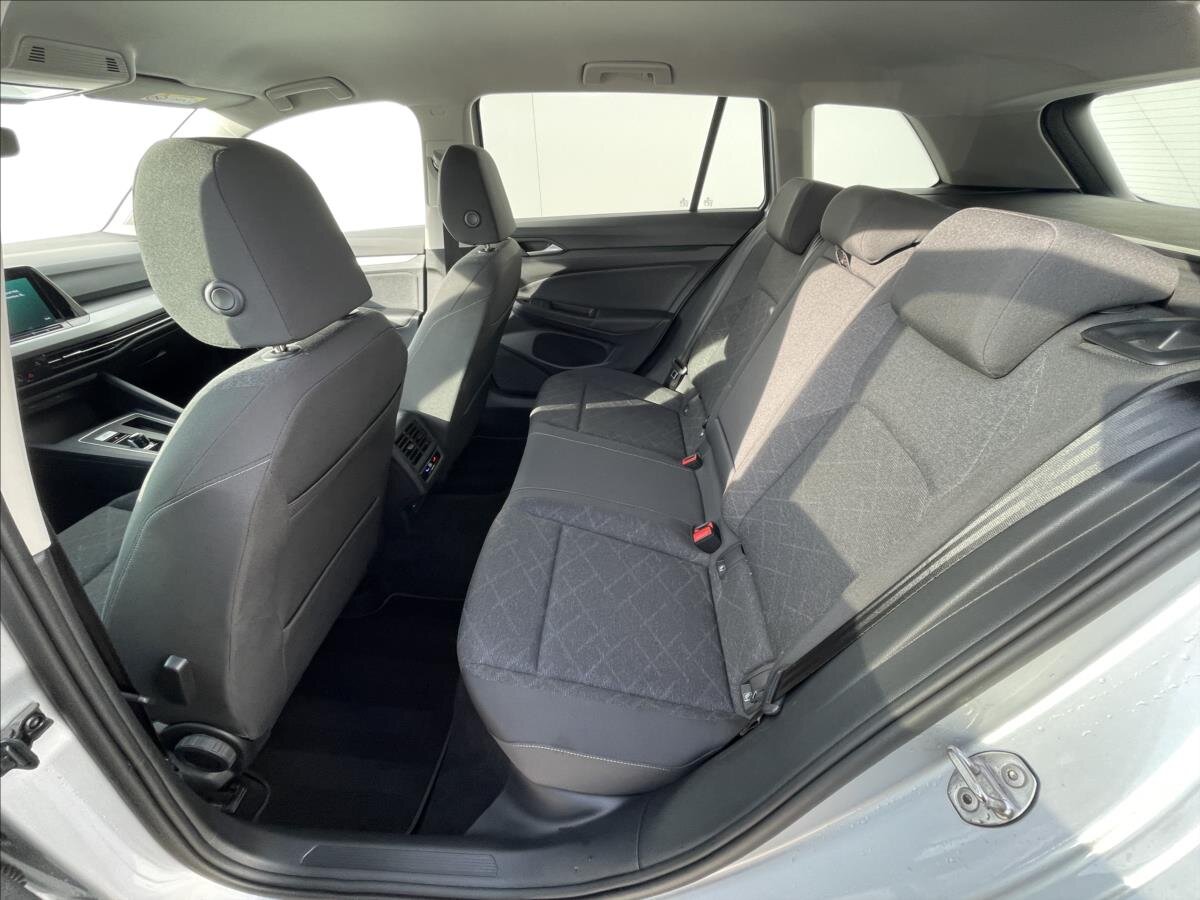 Volkswagen Golf Kombi 1,5 l 110 kw