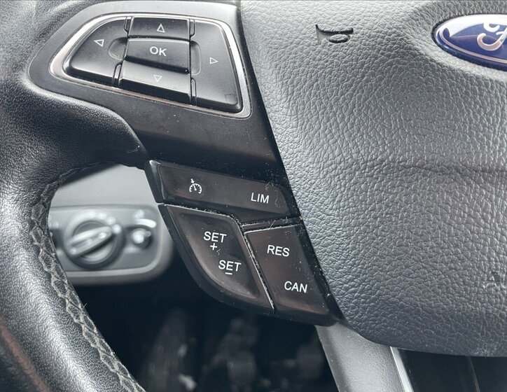 Ford Kuga SUV 1,5 l 110 kw