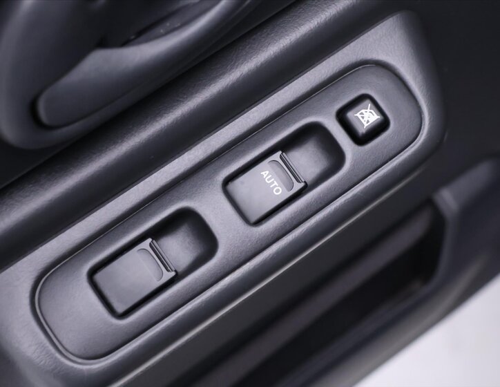 Suzuki Jimny SUV / Terénní 1,3 l 63 kw