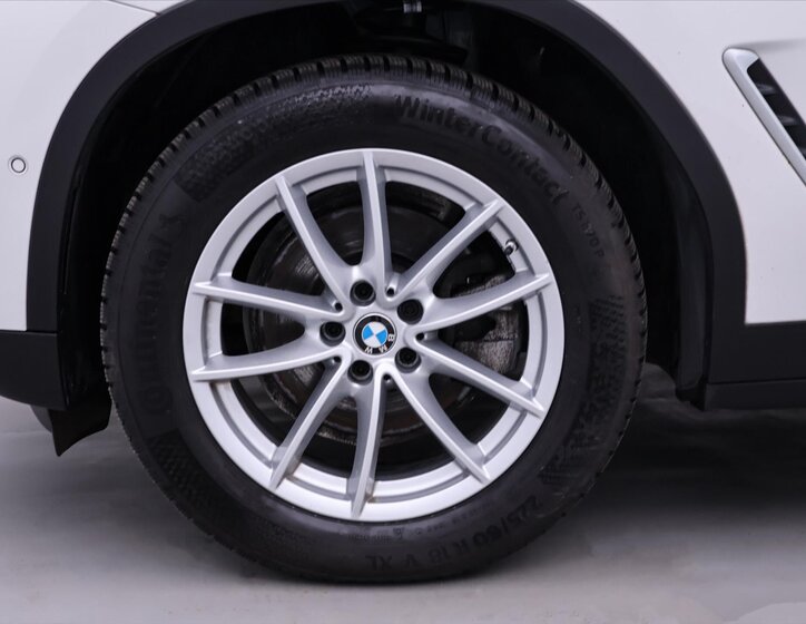 BMW X3 SUV / Terénní 2,0 l 140 kw