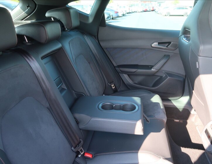 Cupra Formentor SUV / Terénní 1,5 l 110 kw