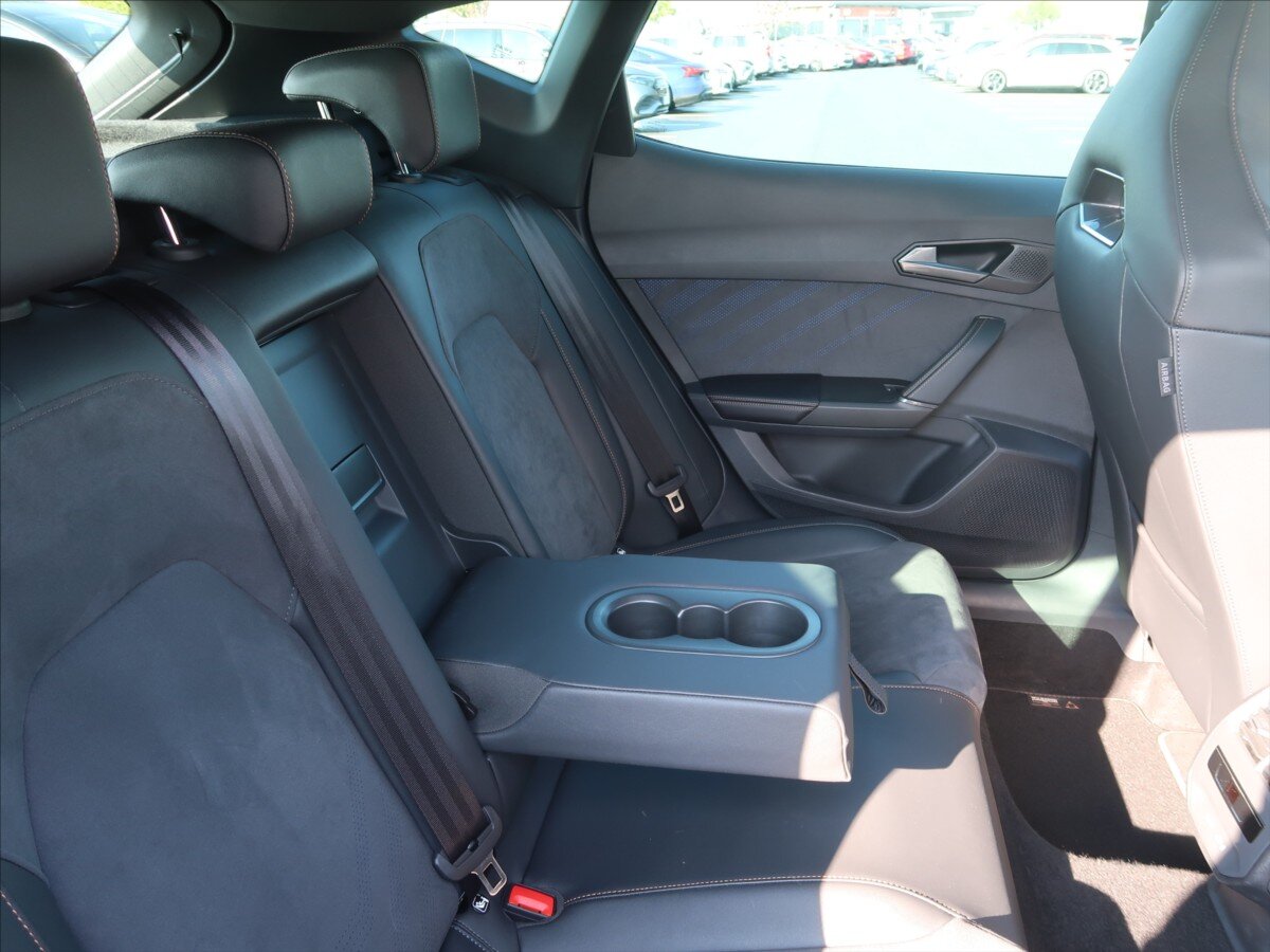 Cupra Formentor SUV / Terénní 1,5 l 110 kw