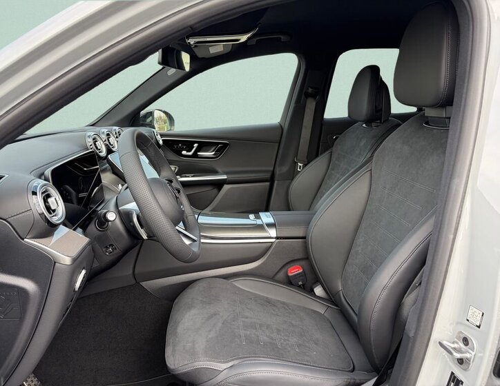 Mercedes-Benz GLC SUV / Terénní 2,0 l 145 kw