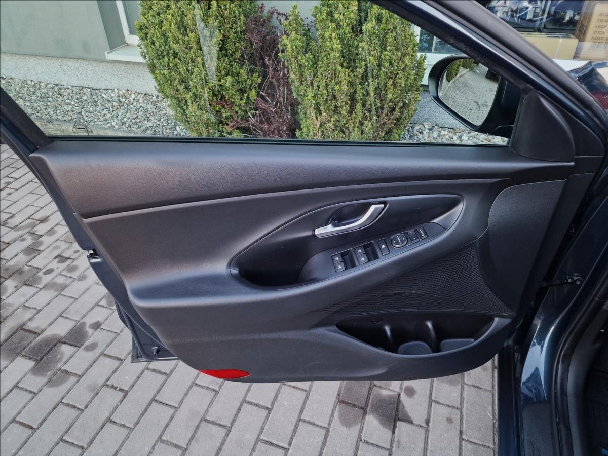 Hyundai i30 Kombi 1,6 l 85 kw