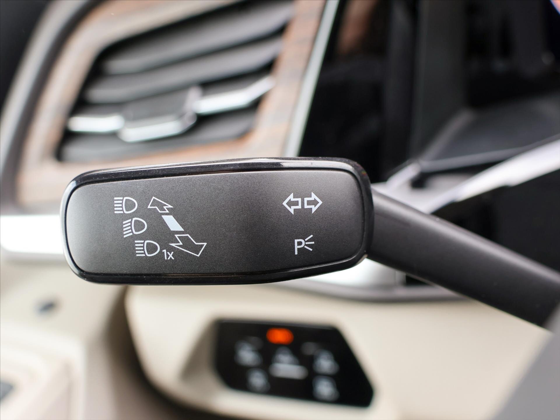 Volkswagen Multivan MPV 2,0 l 110 kw