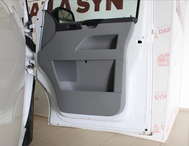 Volkswagen Transporter 10