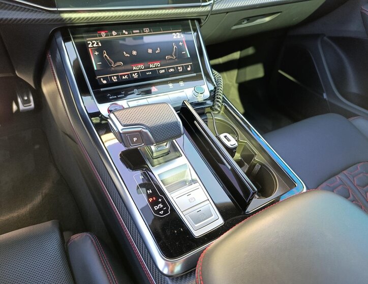 Audi RS Q8 SUV / Terénní 4,0 l 441 kw