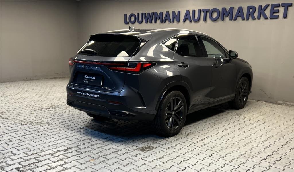 Lexus NX 350h SUV 2,5 l 140 kw