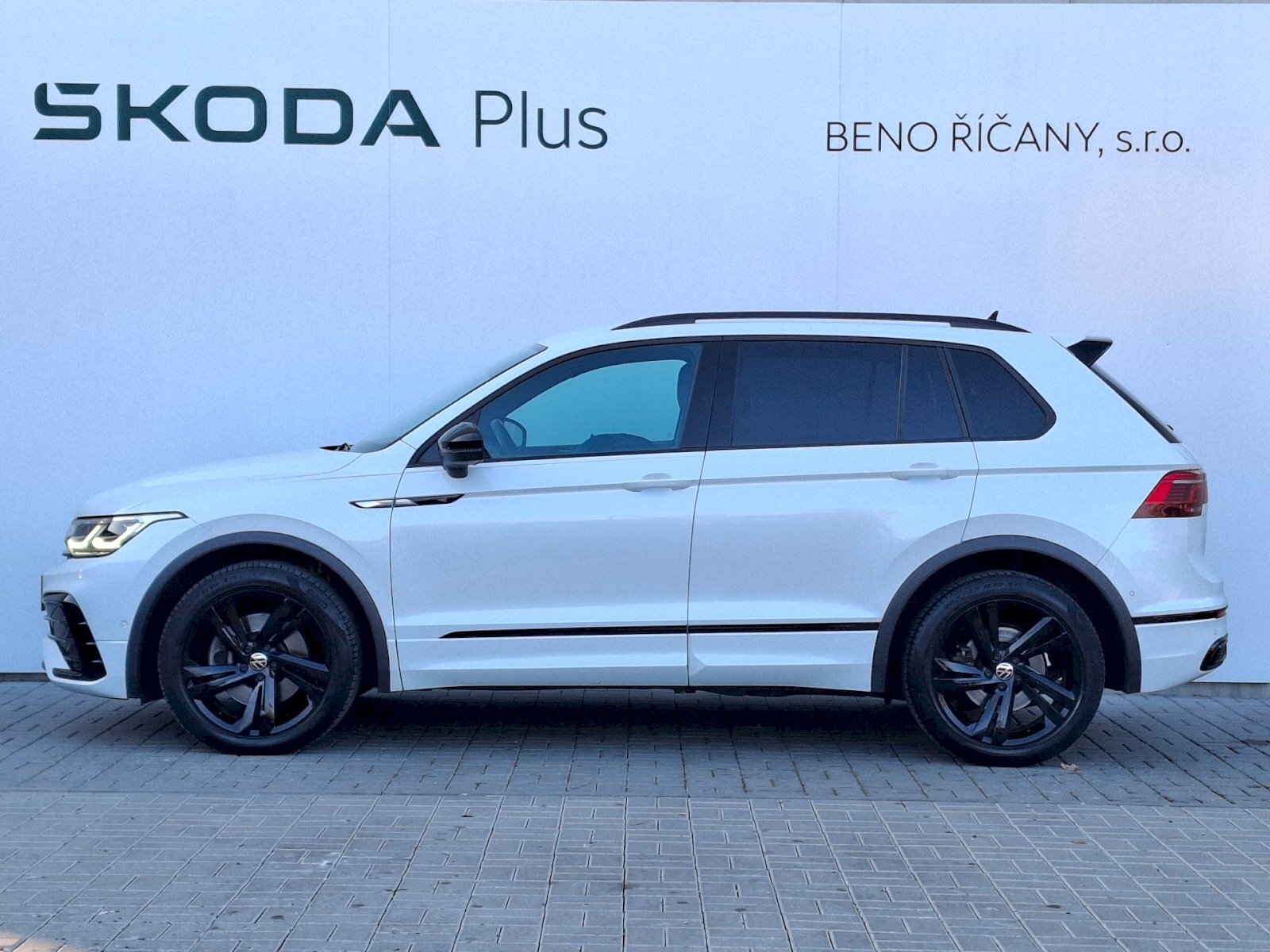 Volkswagen Tiguan SUV / Terénní 2,0 l 180 kw