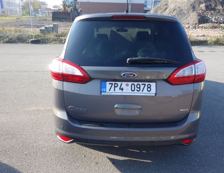 Ford Grand C-MAX 5
