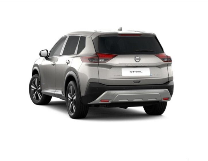 Nissan X-Trail SUV 1,5 l 120 kw