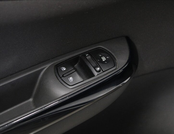 Opel Corsa Hatchback 1,2 l 51 kw