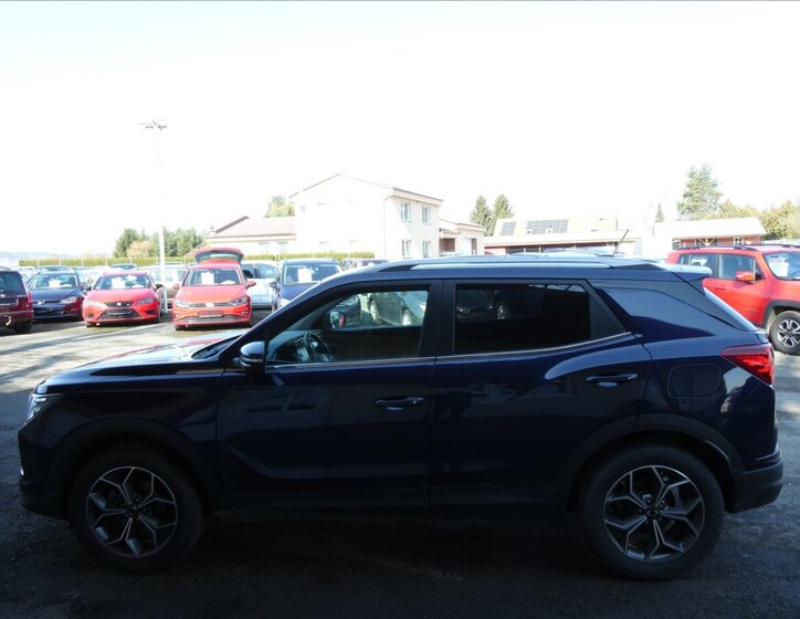 SsangYong Korando SUV / Terénní 1,5 l 120 kw