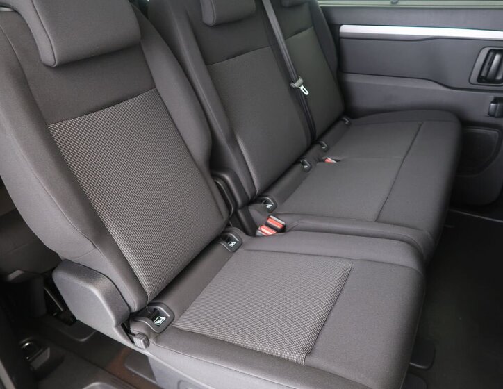 Toyota ProAce Verso VAN / Minibus 2,2 l 0