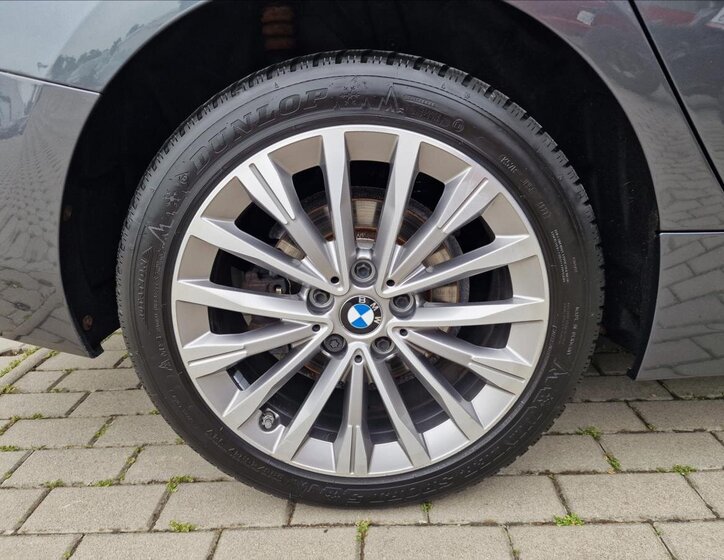 BMW Řada 2 Sedan 2,0 l 110 kw
