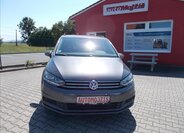 Volkswagen Touran 2