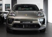 Porsche Macan 2