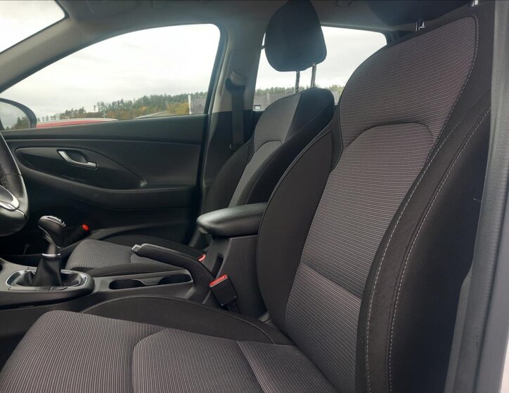 Hyundai i30 Kombi 998,0 88 kw