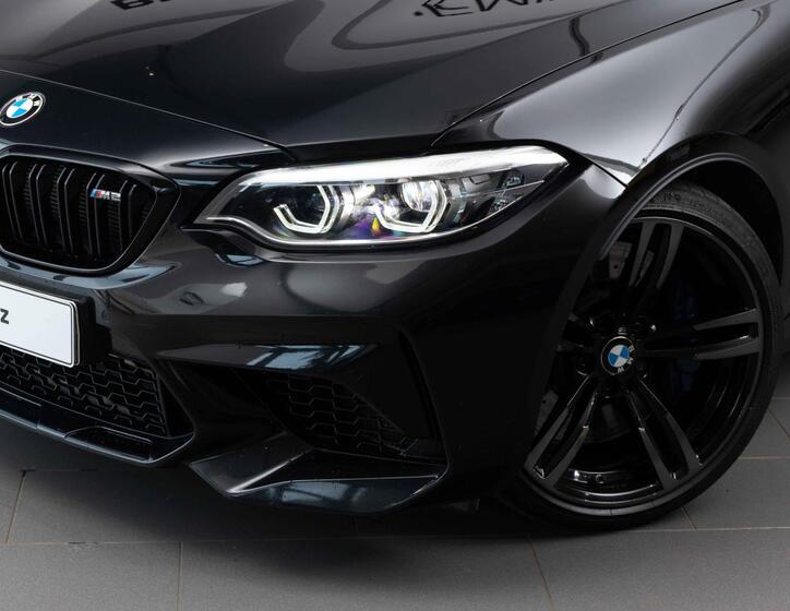 BMW M2 7