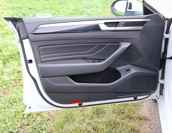 Volkswagen Arteon Kombi 2,0 l 206 kw