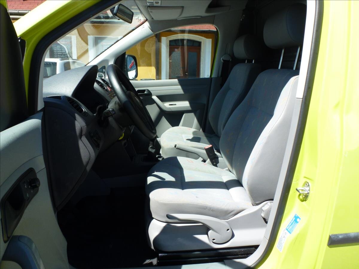 Volkswagen Caddy Skříň 1,9 l 77 kw