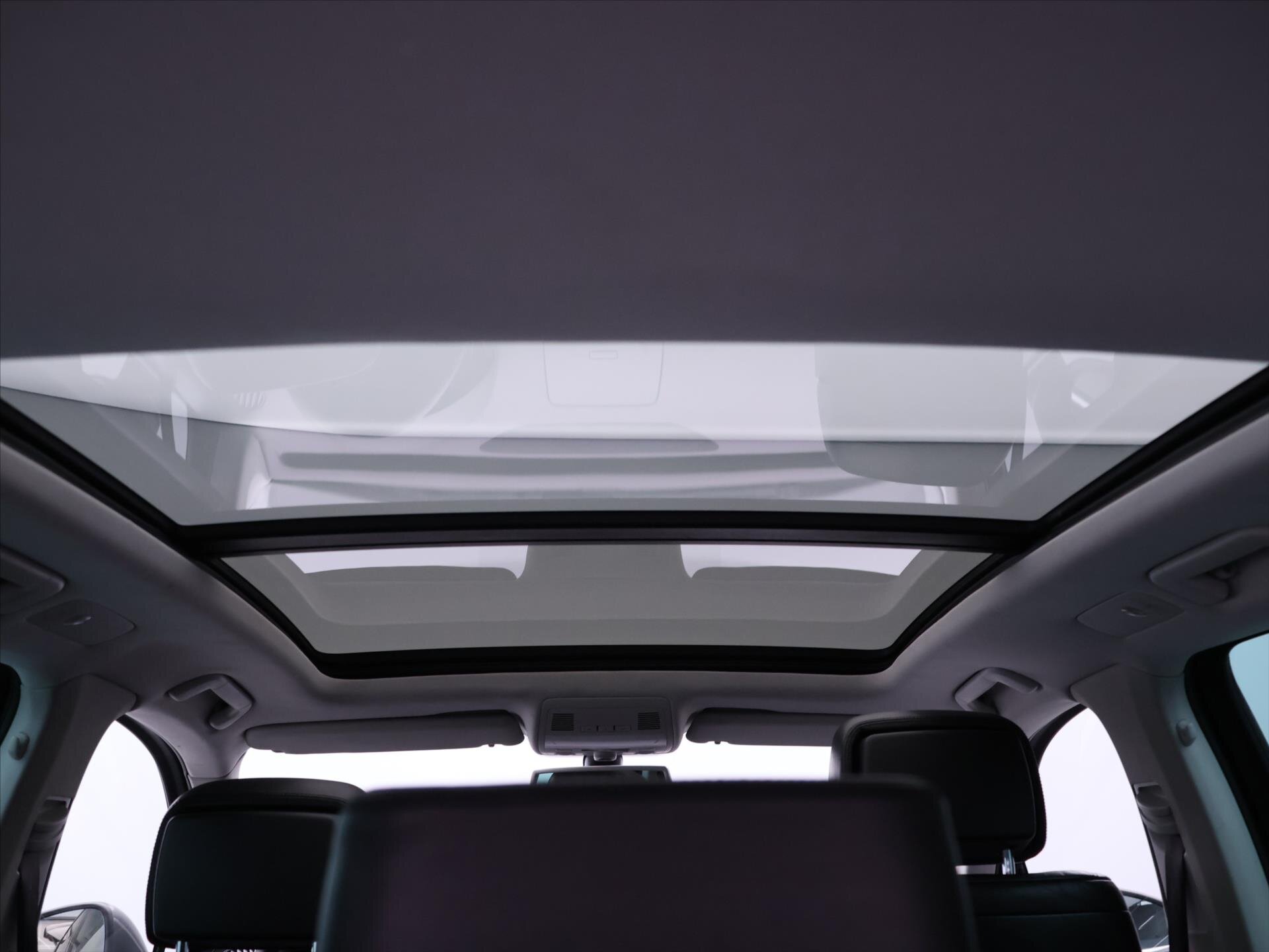 Volkswagen Touareg SUV / Terénní 3,0 l 176 kw