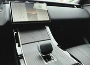 Land Rover Range Rover Velar 14