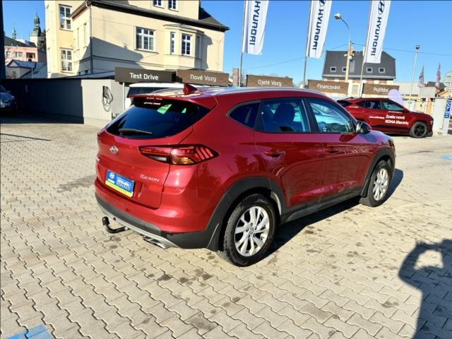 Hyundai Tucson SUV / Terénní 1,6 l 100 kw