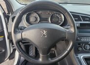 Peugeot 3008 SUV 1,2 l 96 kw