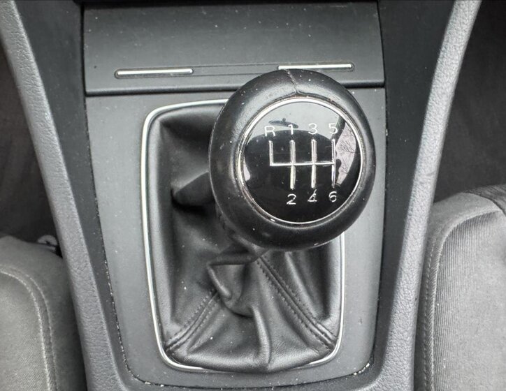 Audi A4 Kombi 2,0 l 103 kw