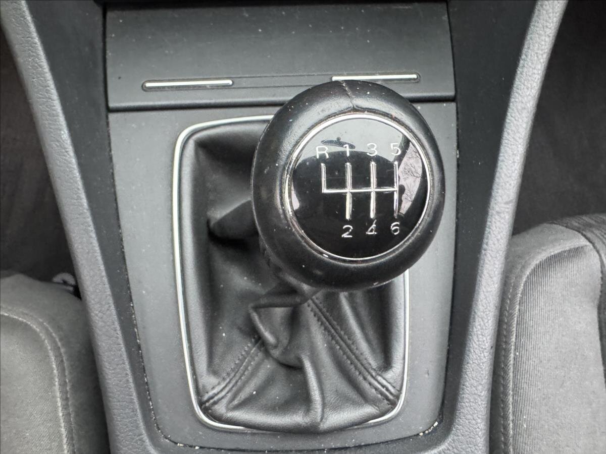 Audi A4 Kombi 2,0 l 103 kw