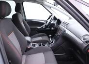 Ford S-MAX 12