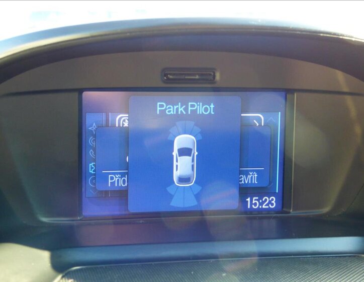 Ford Kuga SUV 2,0 l 110 kw