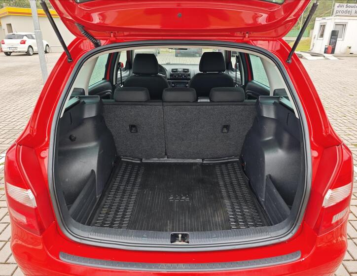 Škoda Fabia 12