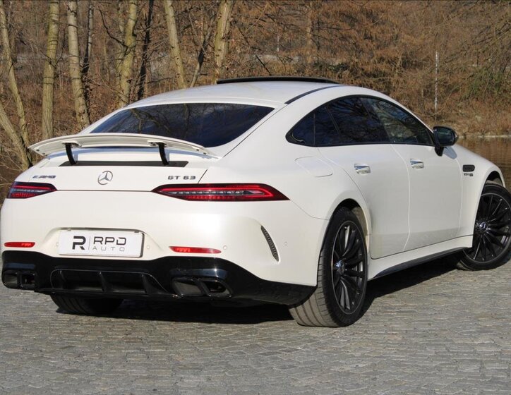 Mercedes-Benz AMG GT Kombi 4,0 l 430 kw