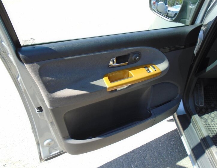 Ford Galaxy Kombi 1,9 l 85 kw