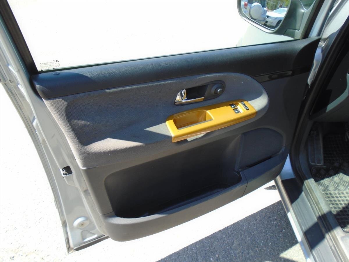 Ford Galaxy Kombi 1,9 l 85 kw