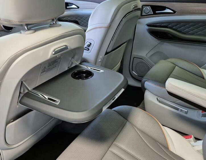 Dongfeng U-Tour MPV 1,5 l 130 kw