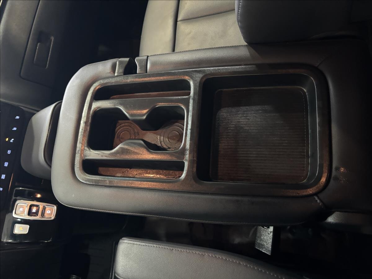 Hyundai Staria VAN-Minibus 1,6 l 117 kw