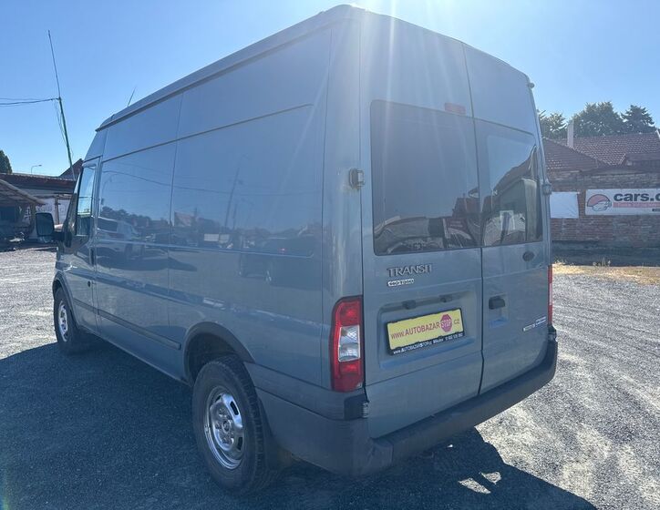 Ford Transit 4