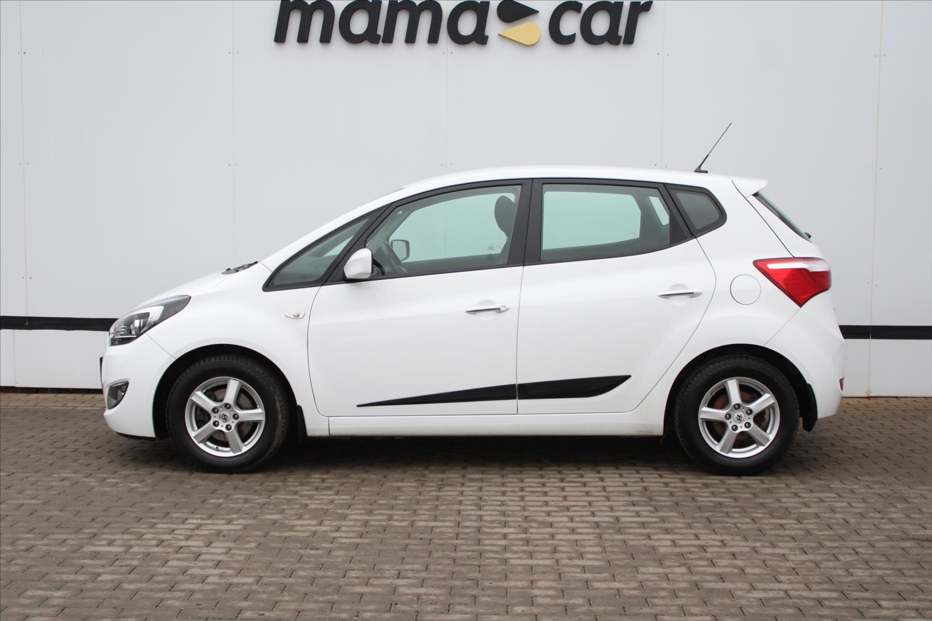 Hyundai ix20 MPV 1,6 l 92 kw