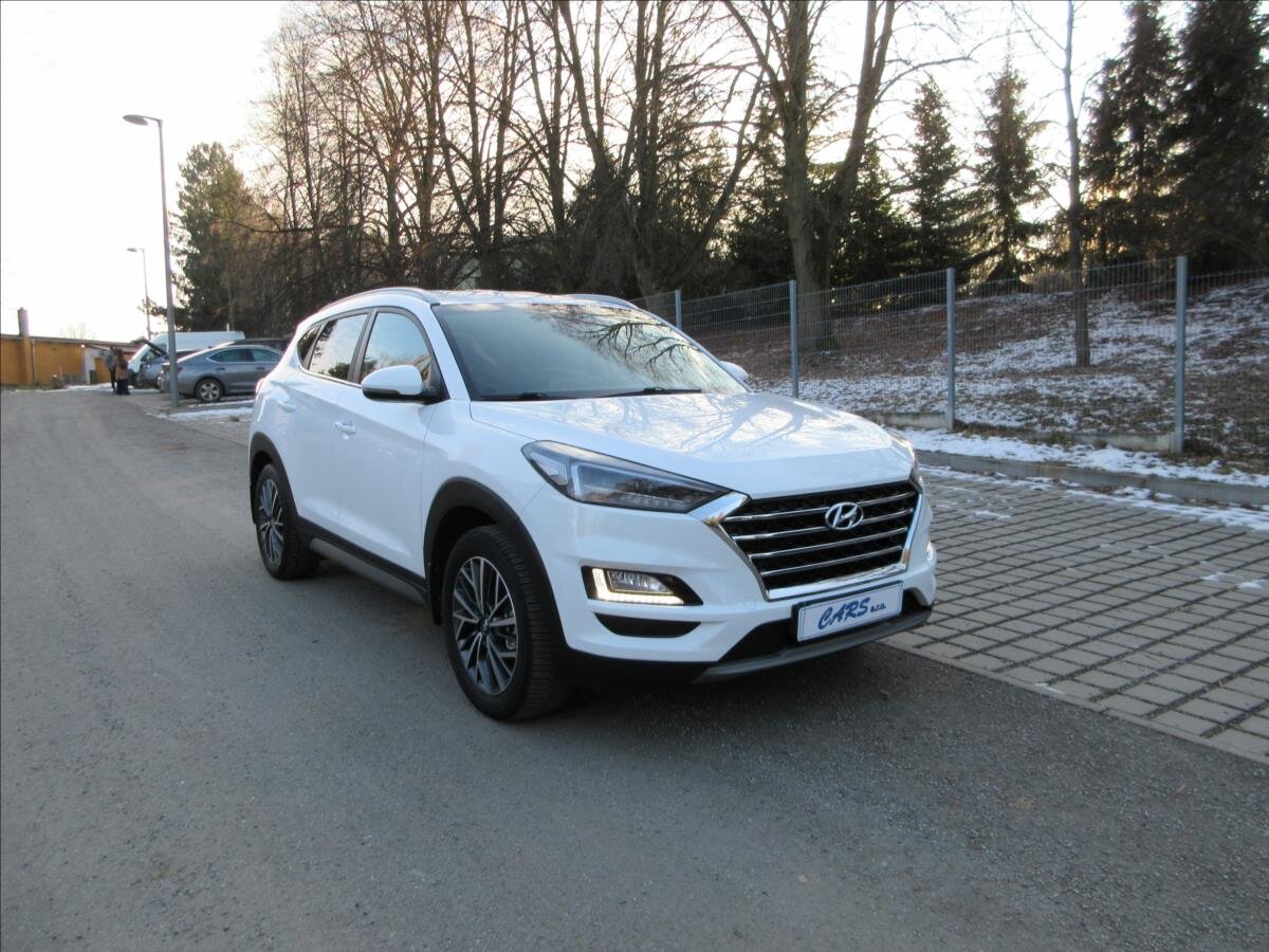 Hyundai Tucson SUV 1,6 l 100 kw
