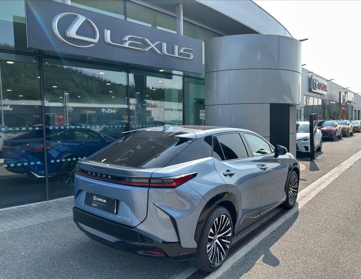 Lexus RZ 450e SUV / Terénní 0,0 230 kw