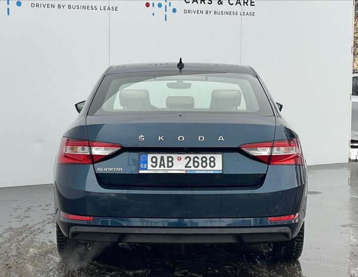 Škoda Superb Liftback 1,5 l 110 kw