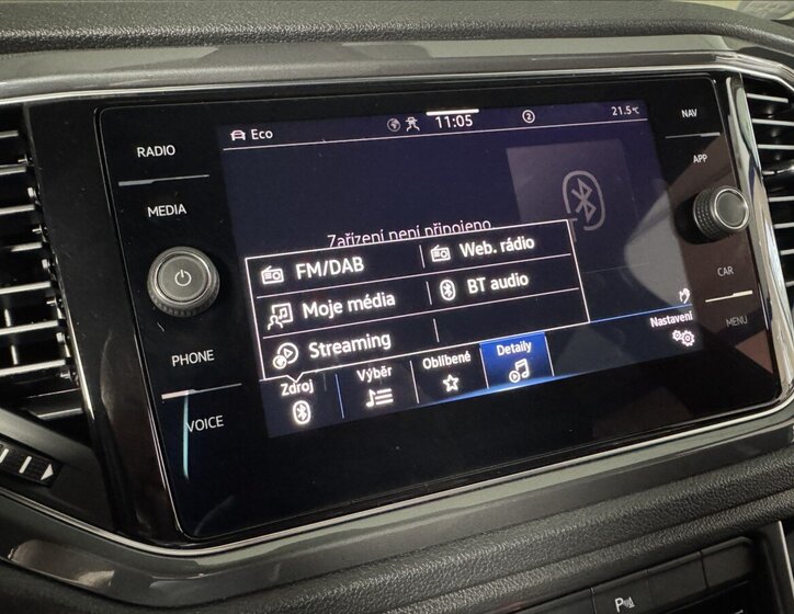 Volkswagen T-Roc SUV / Terénní 1,5 l 110 kw